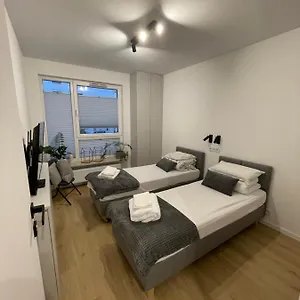 4 Bed 2 Apartament